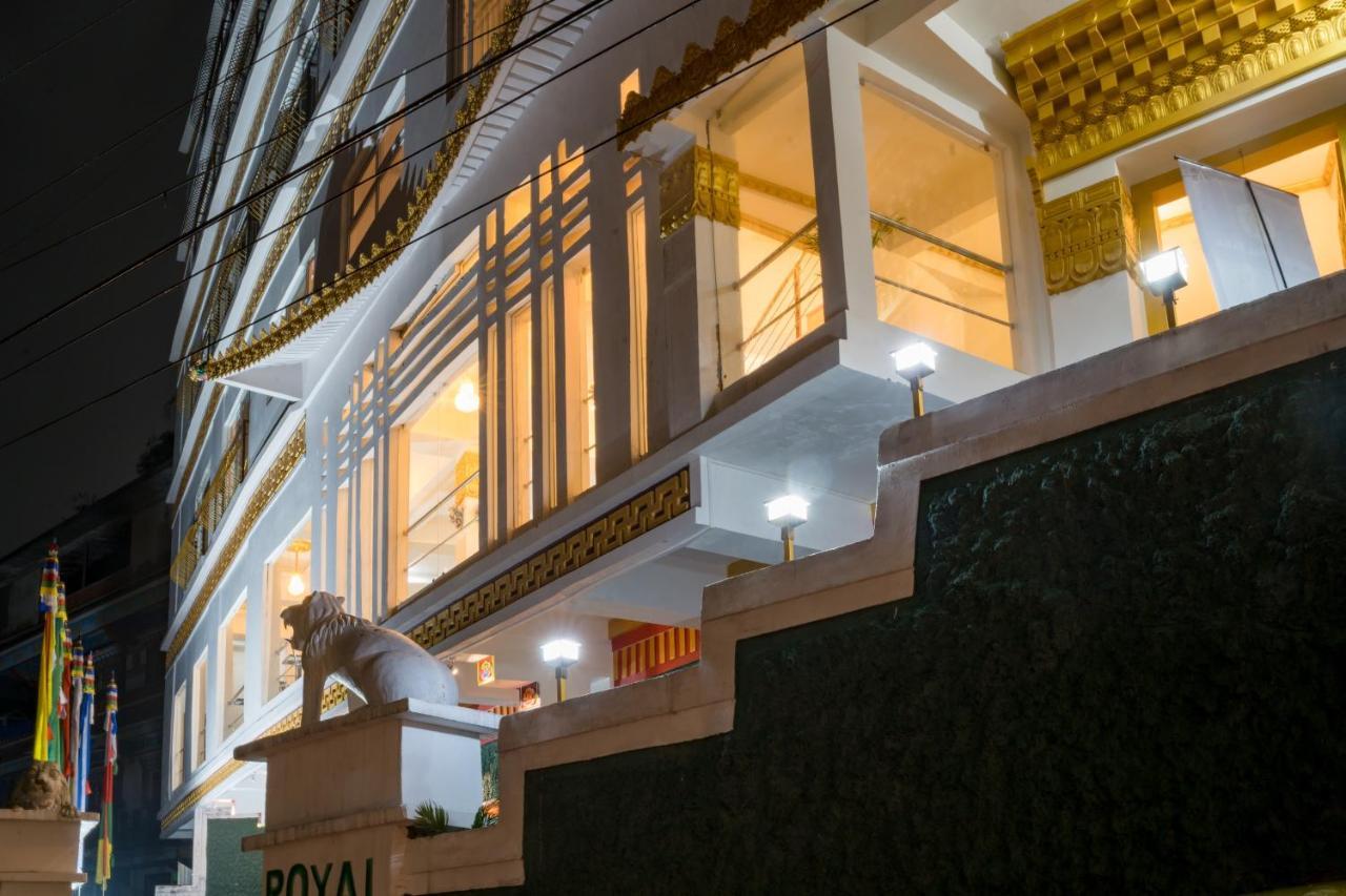 Royal Tara Hotel กังต็อก ภายนอก รูปภาพ