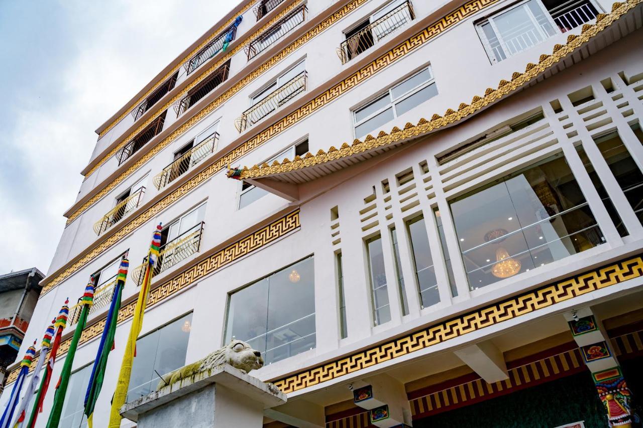 Royal Tara Hotel กังต็อก ภายนอก รูปภาพ