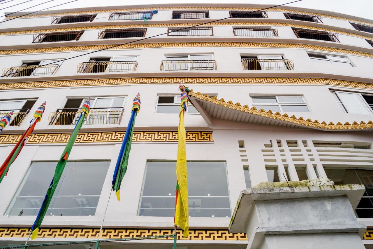 Royal Tara Hotel กังต็อก ภายนอก รูปภาพ