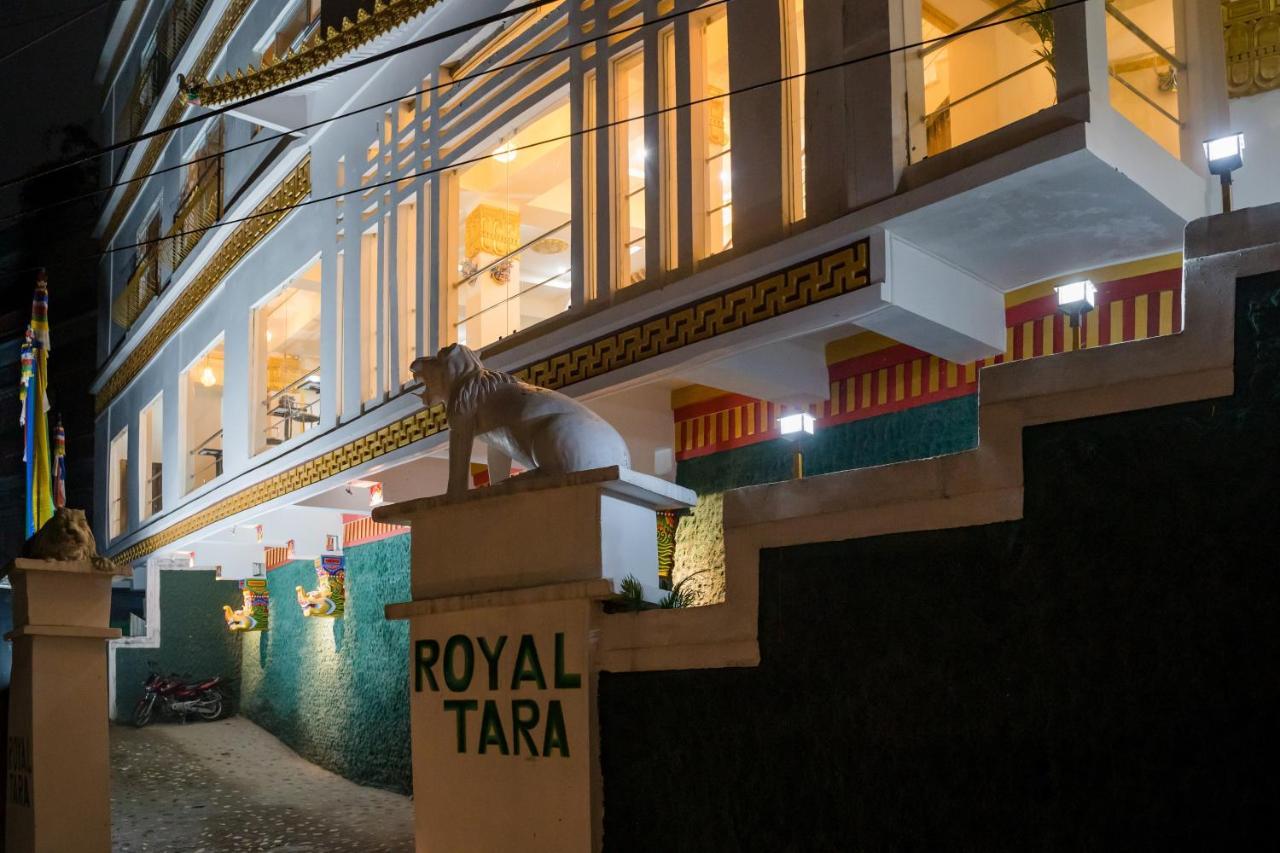 Royal Tara Hotel กังต็อก ภายนอก รูปภาพ